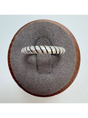 Twist Design Half Round Band VTG Solid Sterling Silver 925 Ring Size 6